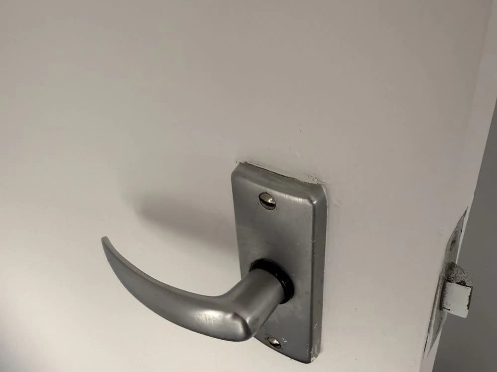 Doors & Locks in Canberra and Queanbeyan